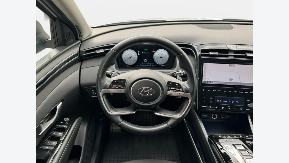 HYUNDAI Tucson -