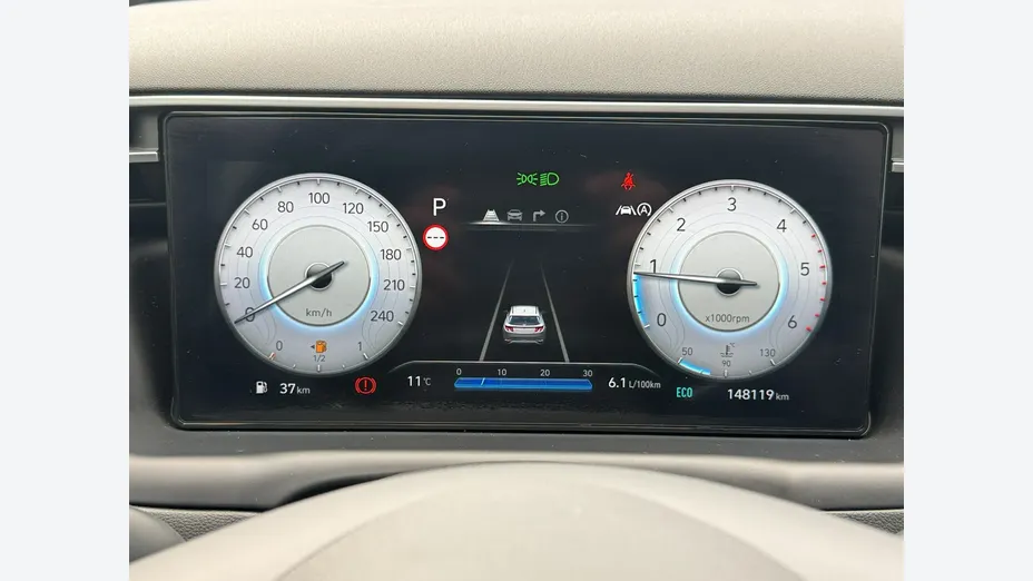 HYUNDAI Tucson -