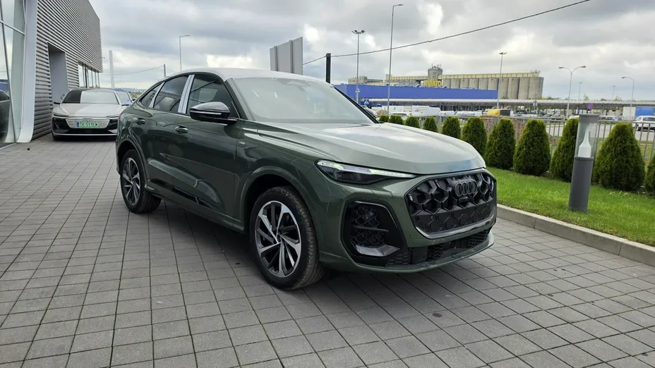 AUDI Q5 Sportback -