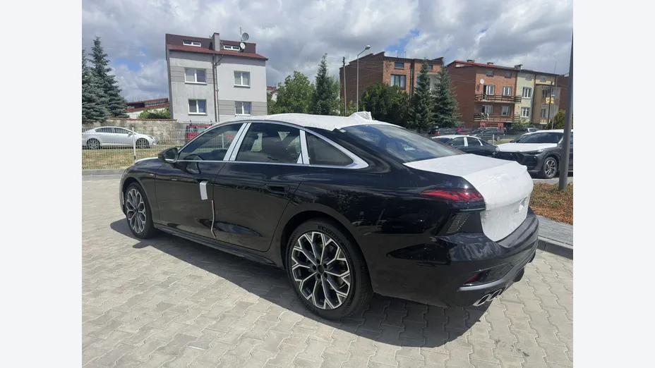 AUDI A6 -