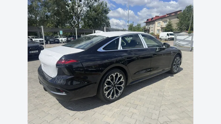 AUDI A6 -