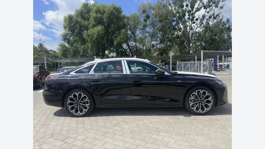 AUDI A6 -