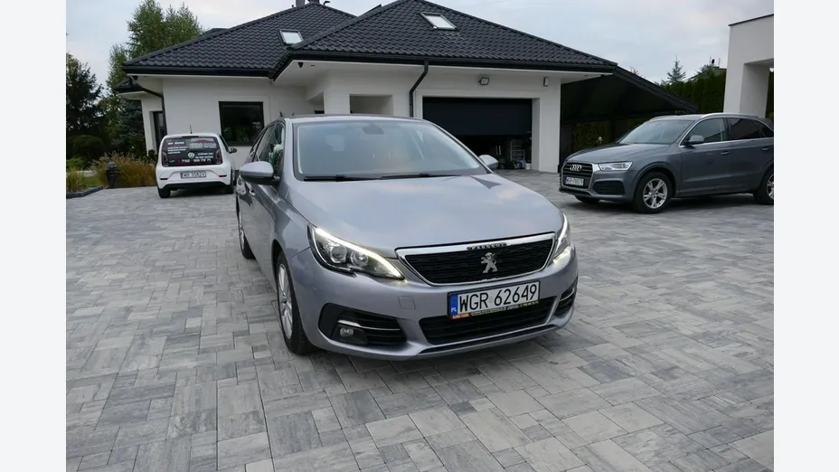 PEUGEOT 308 -
