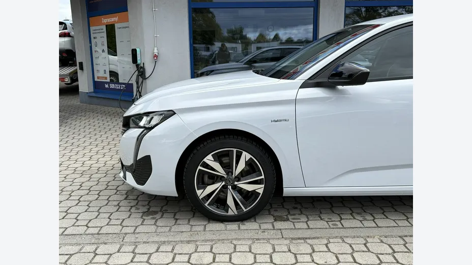 PEUGEOT 308 -