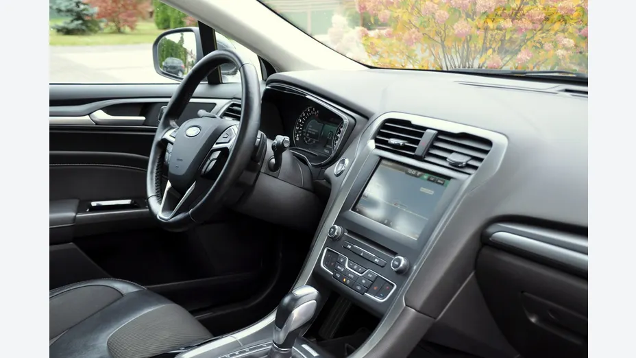 FORD Mondeo -