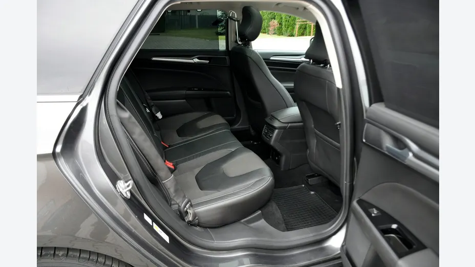 FORD Mondeo -