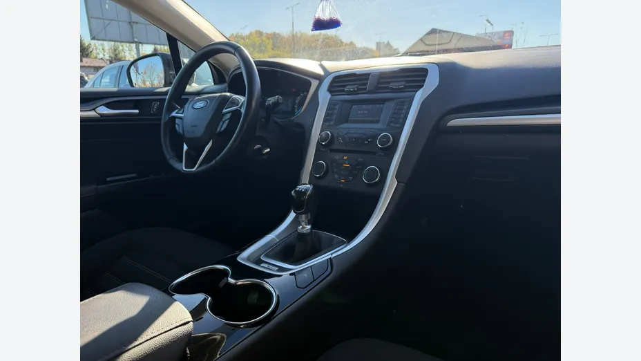 FORD Mondeo -