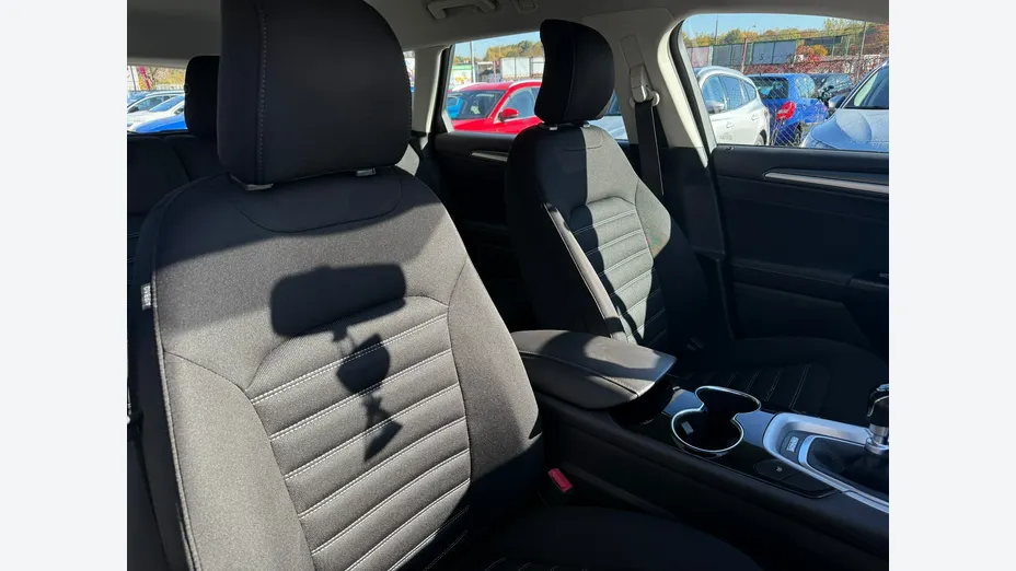 FORD Mondeo -