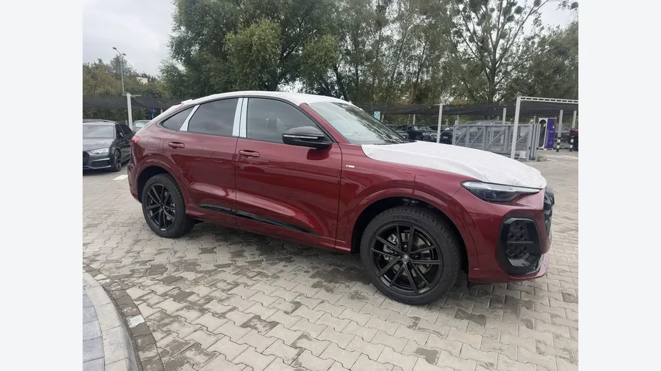 AUDI Q5 Sportback -