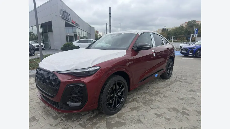AUDI Q5 Sportback -