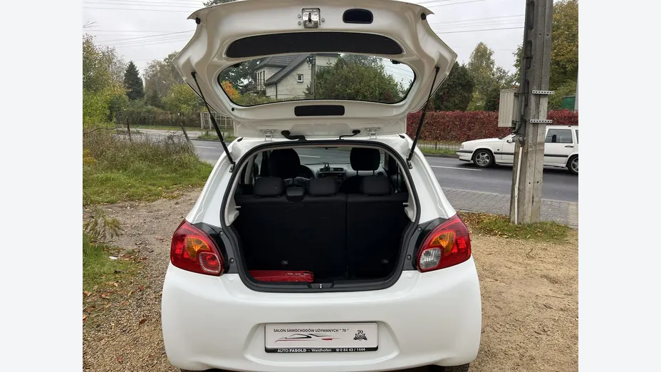 MITSUBISHI Space Star -