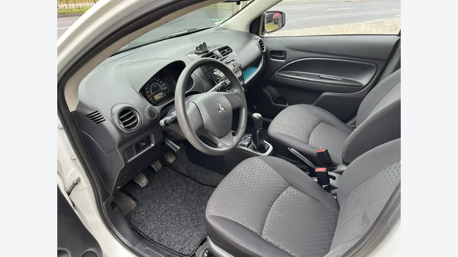 MITSUBISHI Space Star -