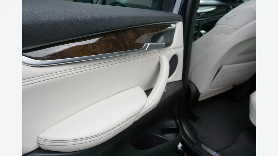 BMW X5 -