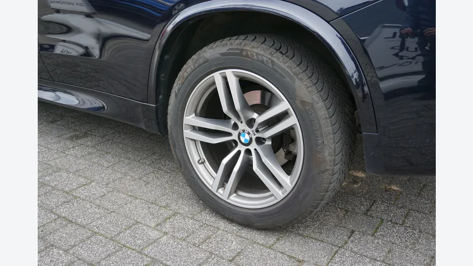 BMW X5 -