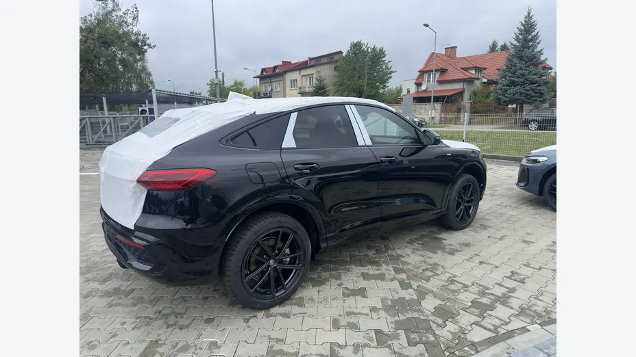 AUDI Q5 Sportback -