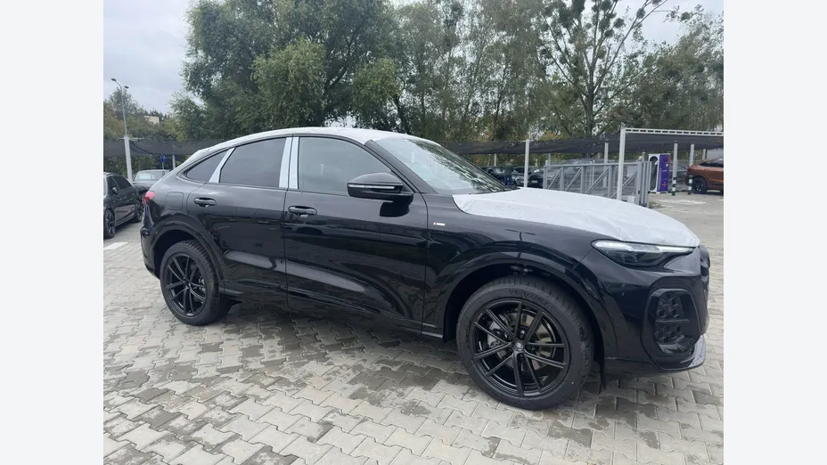 AUDI Q5 Sportback -