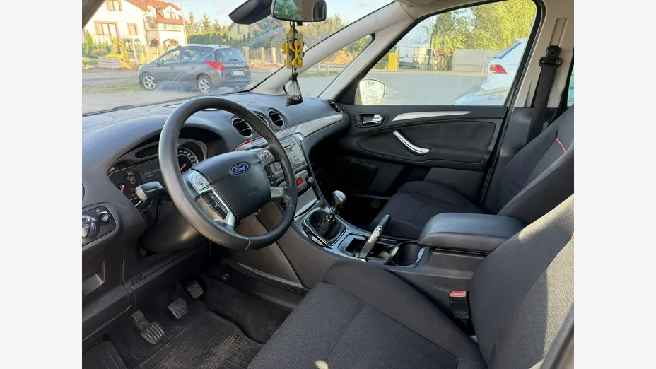 FORD S-MAX -
