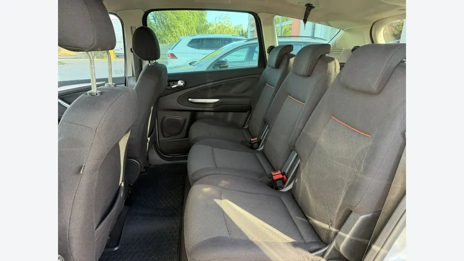 FORD S-MAX -