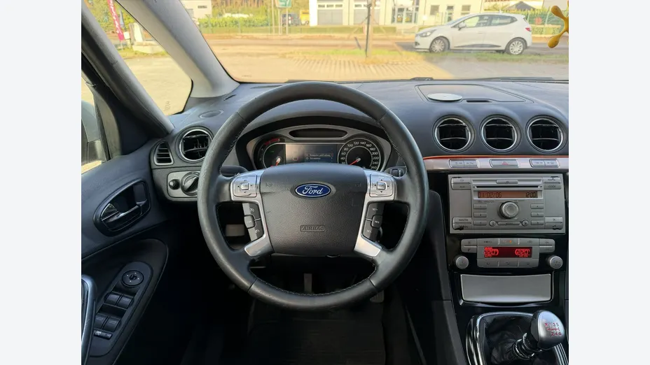 FORD S-MAX -
