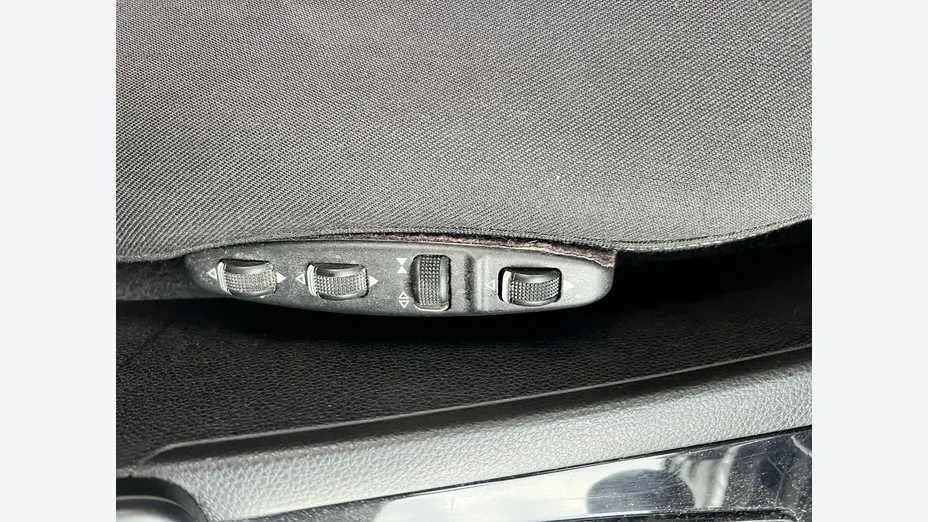 MERCEDES-BENZ C Klasa -