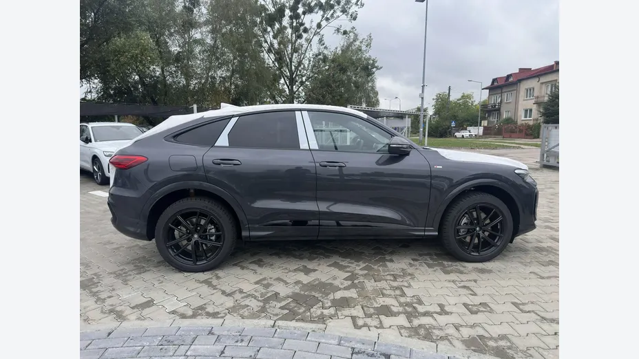 AUDI Q5 Sportback -