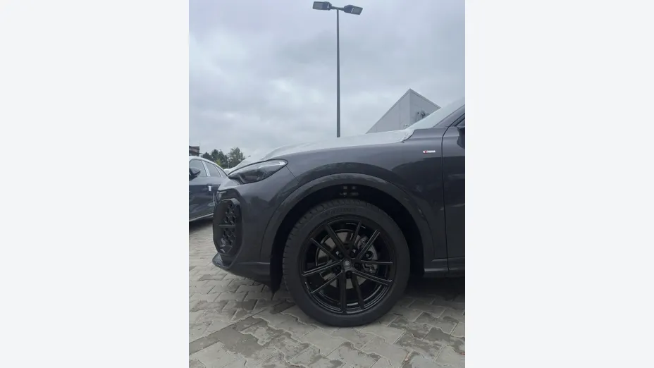 AUDI Q5 Sportback -