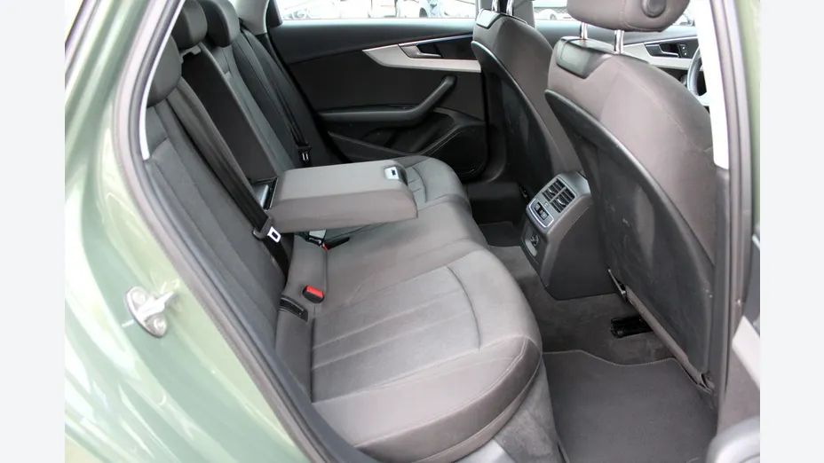 AUDI A4 Avant -