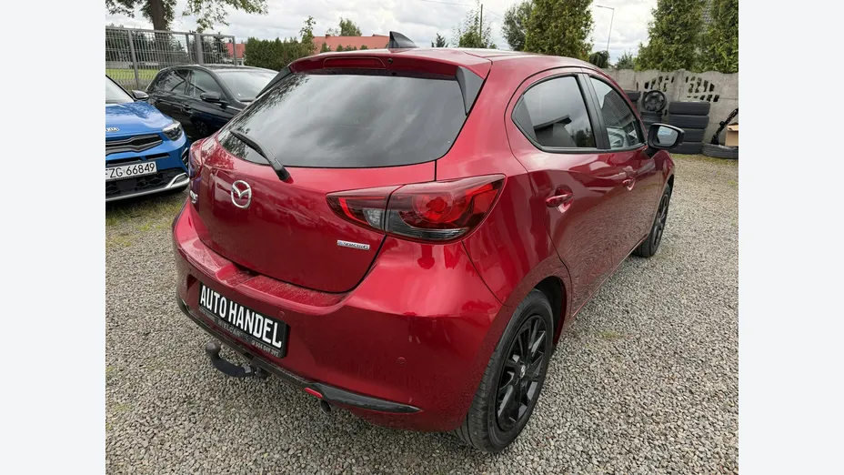 MAZDA 2 -