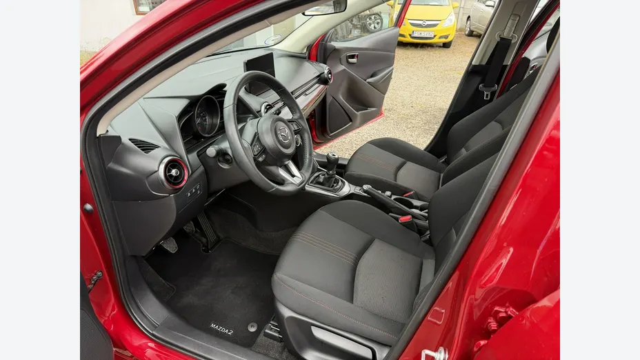 MAZDA 2 -