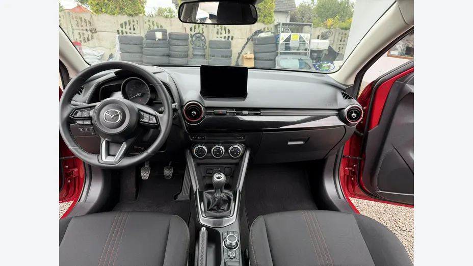 MAZDA 2 -