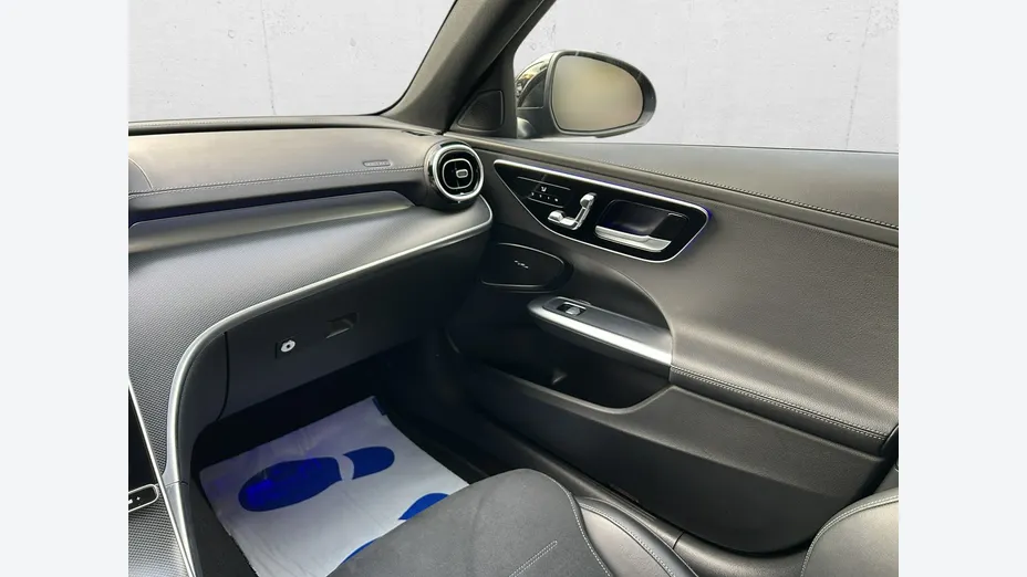 MERCEDES-BENZ C Klasa -
