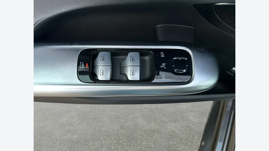 MERCEDES-BENZ C Klasa -