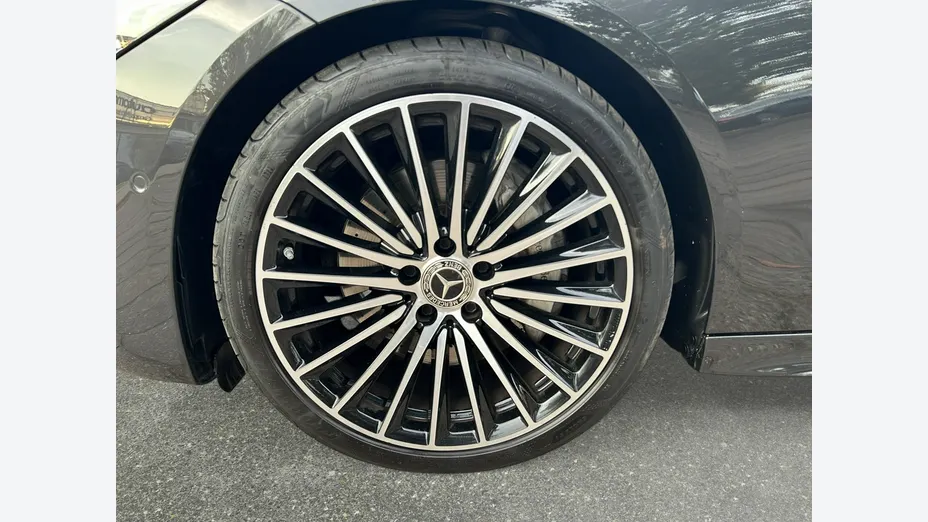 MERCEDES-BENZ C Klasa -