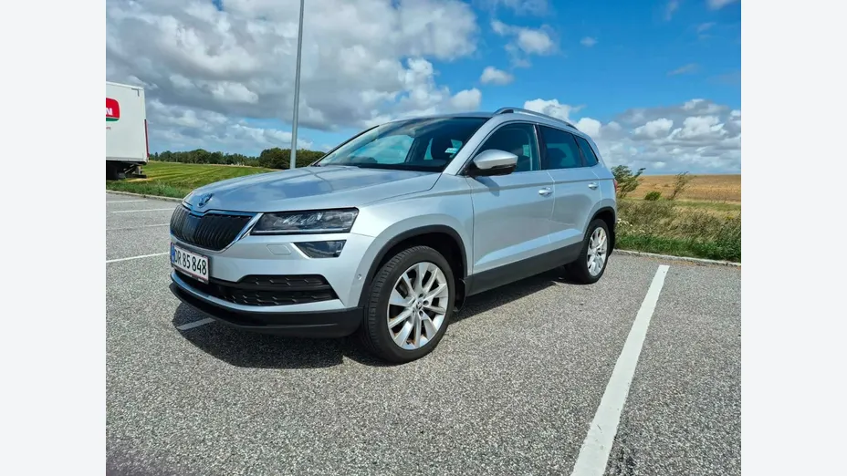 SKODA Karoq -