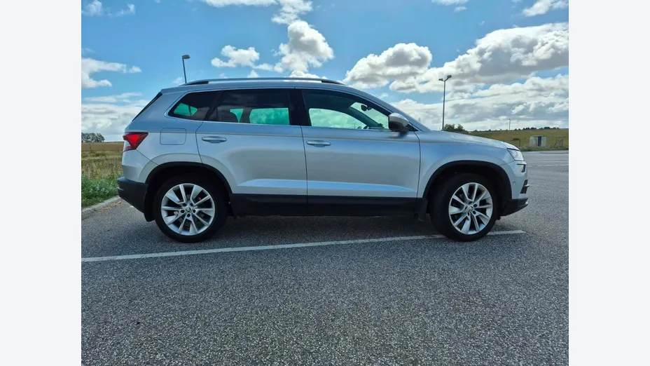 SKODA Karoq -