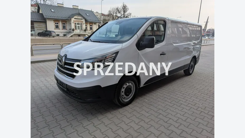 RENAULT Trafic -
