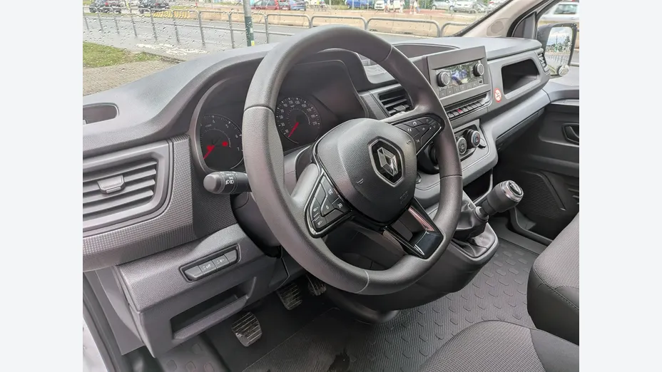 RENAULT Trafic -