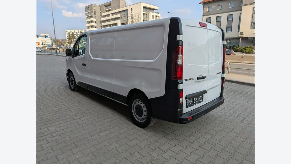 RENAULT Trafic -