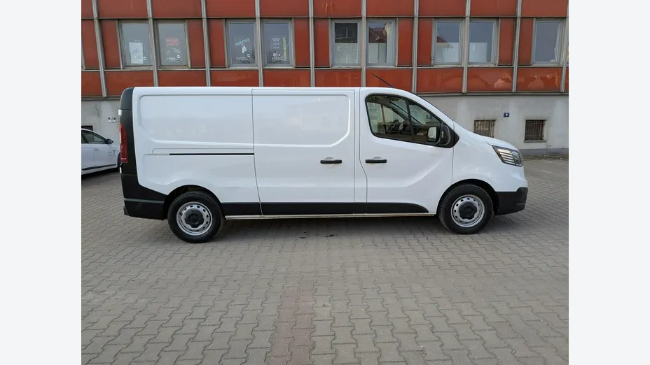 RENAULT Trafic -