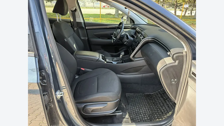 HYUNDAI Tucson -