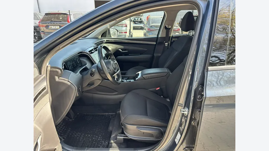 HYUNDAI Tucson -
