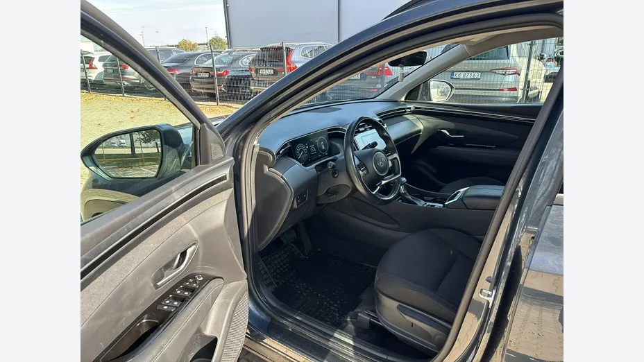 HYUNDAI Tucson -
