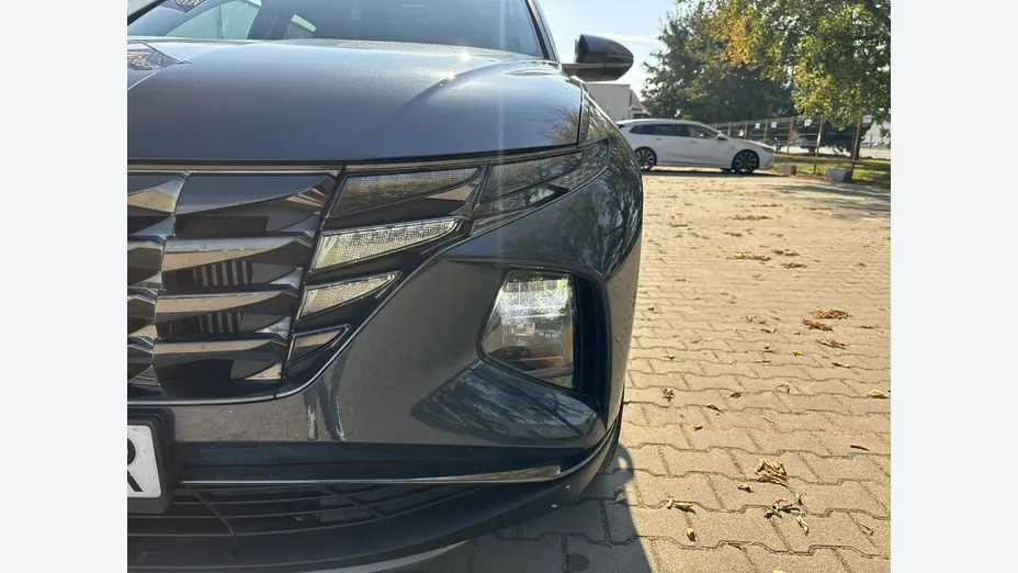 HYUNDAI Tucson -