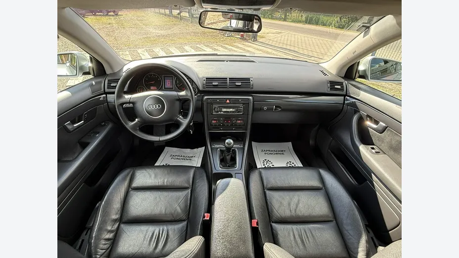AUDI A4 -