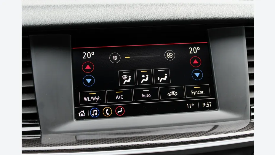 OPEL Insignia -