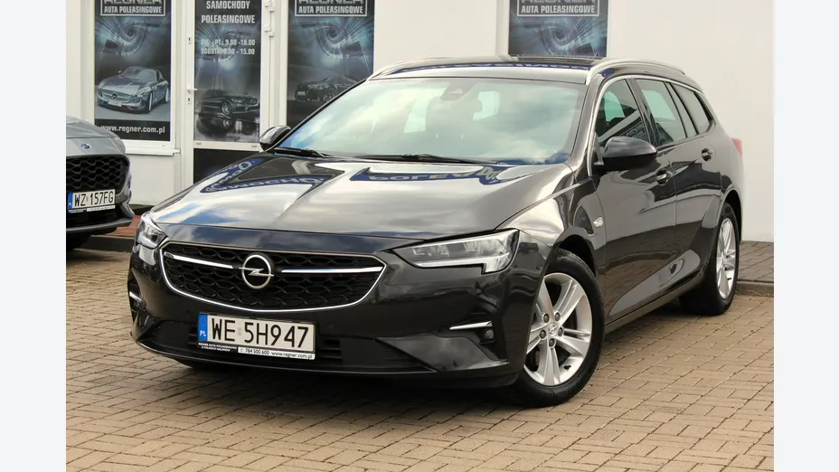 OPEL Insignia -