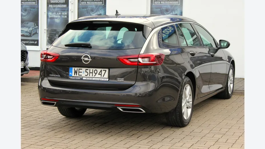 OPEL Insignia -
