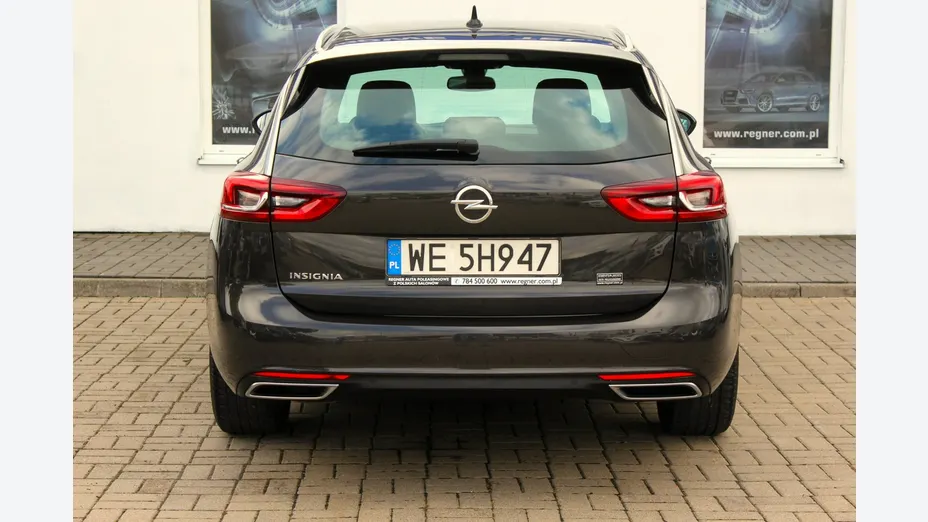OPEL Insignia -