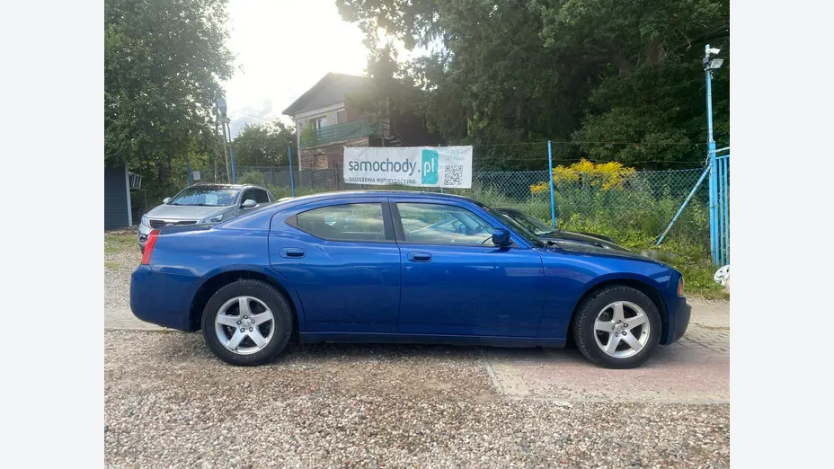 DODGE Charger -