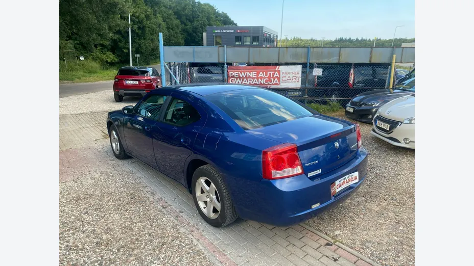 DODGE Charger -